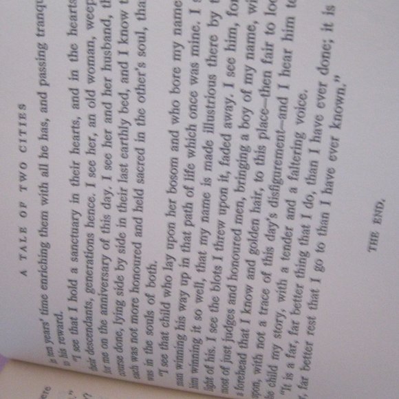 "CHARLES DICKENS A TALE OF TWO CITIES & OLIVER TWIST BOOKS" VINTAGE - Picture 8 of 13